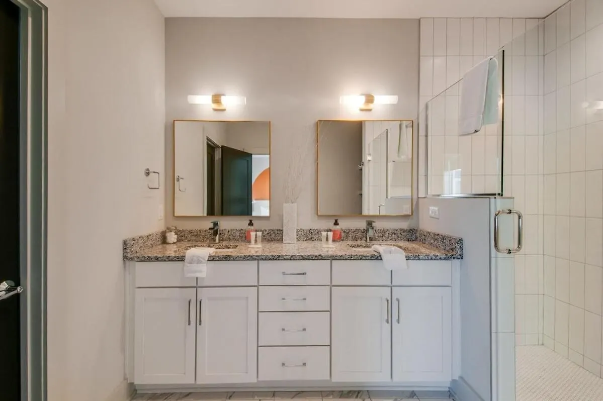 East Nash Double - 26 Beds Booking Fast Nashville 0*,